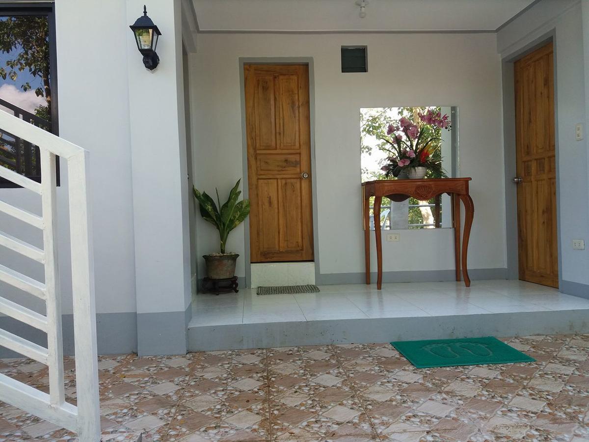 Villa Feliza Loboc Exterior foto